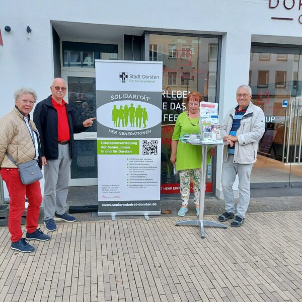Marktplatz Info-Stand