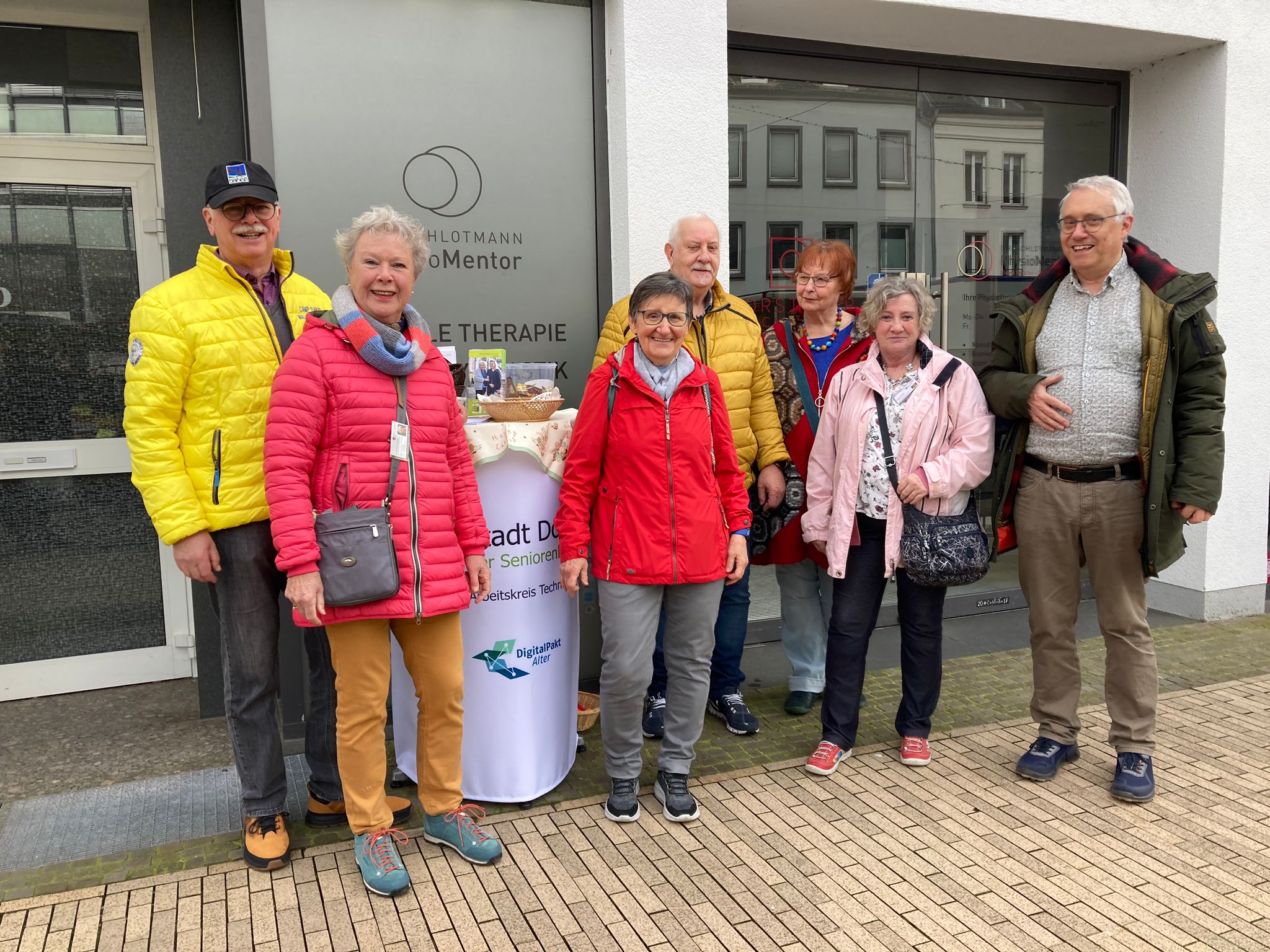 Marktplatz Info-Stand